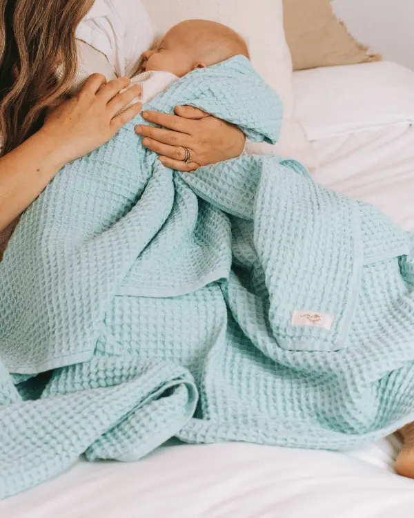 Little Fishies Waffle Blanket - Seafoam | Sand Cloud