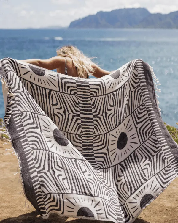 Tahiti Blanket | Sand Cloud - Image 3